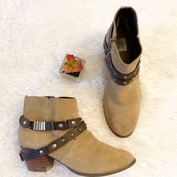 DOLCE VITA jacy Anthropologie Taupe Harness Suede Heel Ankle Boot women size 9.5 - Picture 3 of 11